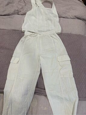 Everlane Cream Cargo Linen Track Pants
